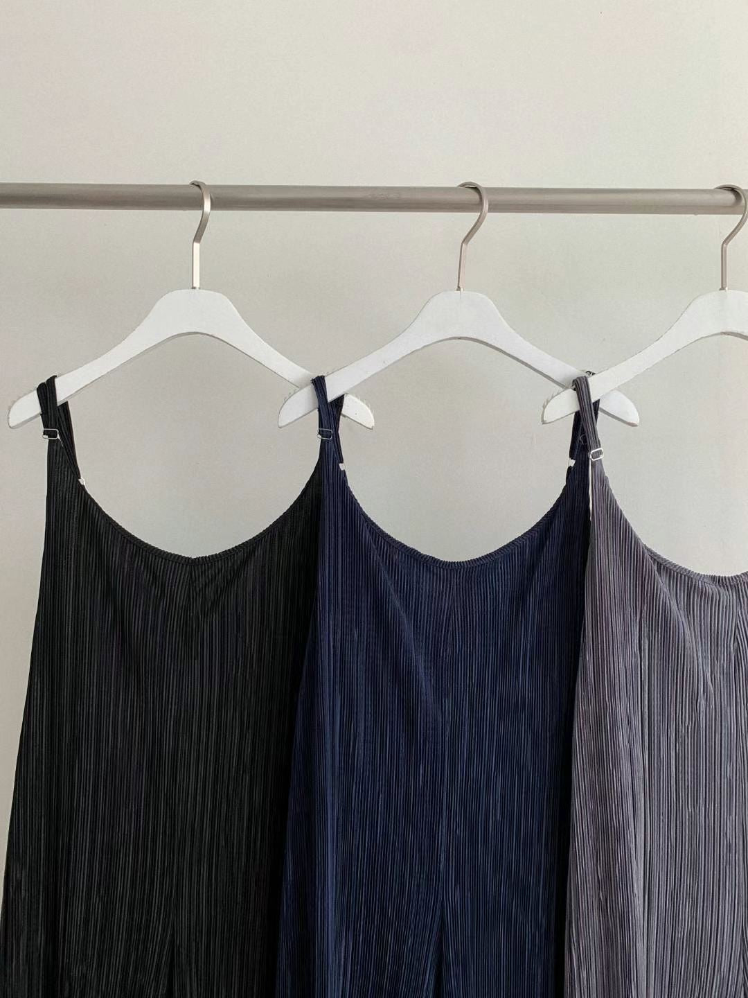 百摺冰爽Jumpsuit(褲腳太長可剪短)