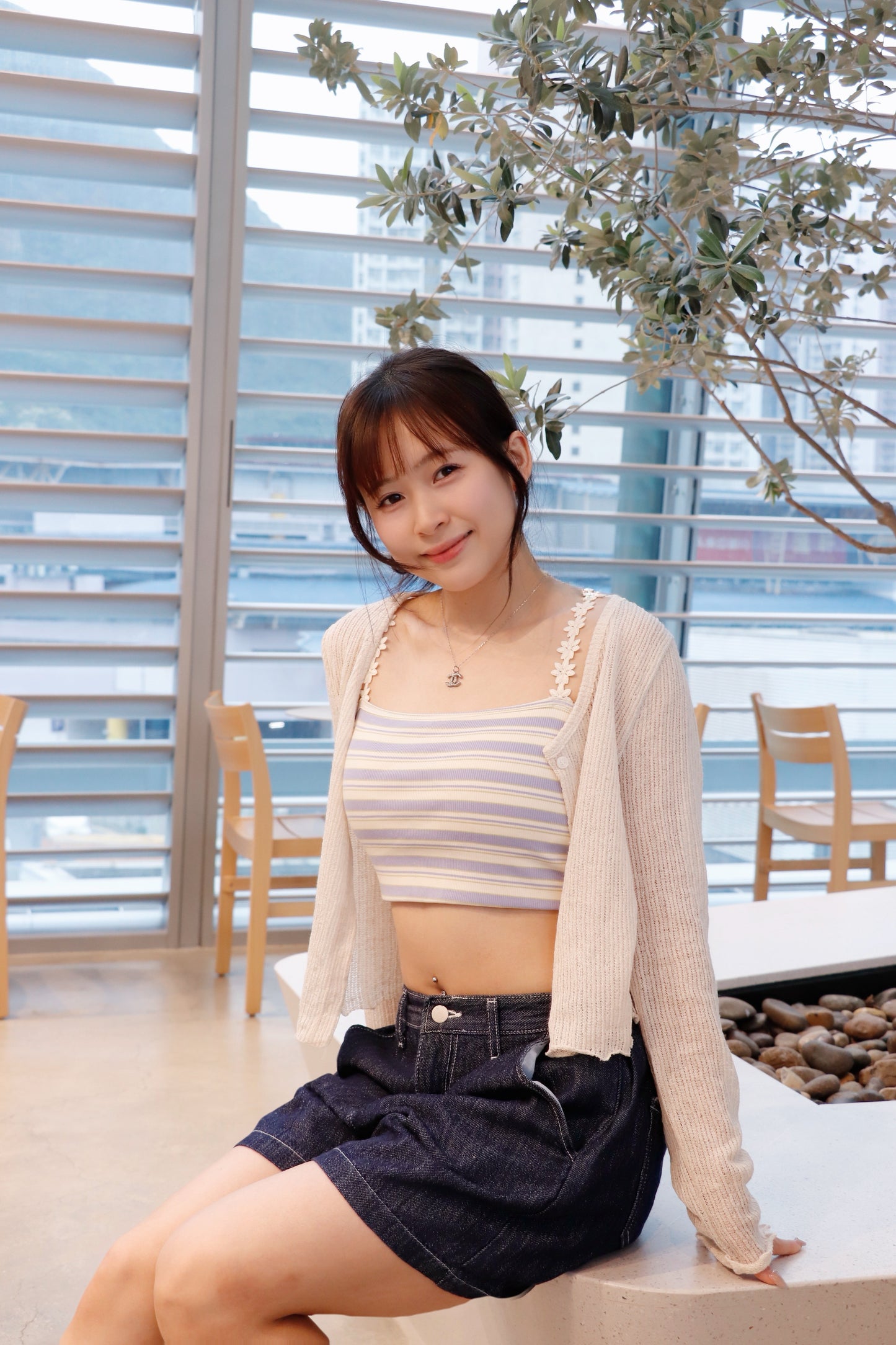刺繡小花吊帶條紋 Bra Top