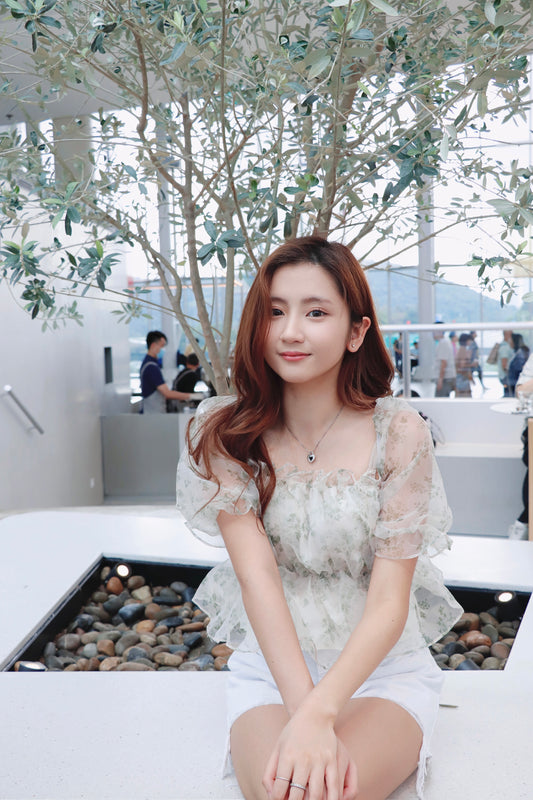 薄紗碎花兩著泡泡袖衫